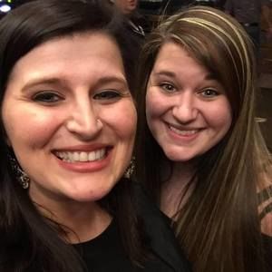 Meet your Posher, Adrienne